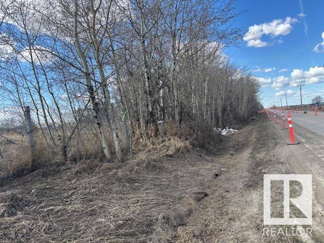 Edmonton, AB T6X1A7,2103 ELLERSLIE RD SW