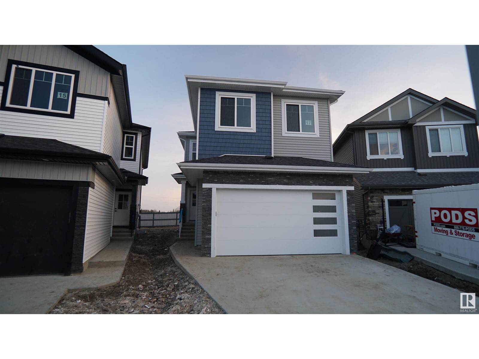 Spruce Grove, AB T7X3C6,17 ASHBURY CR