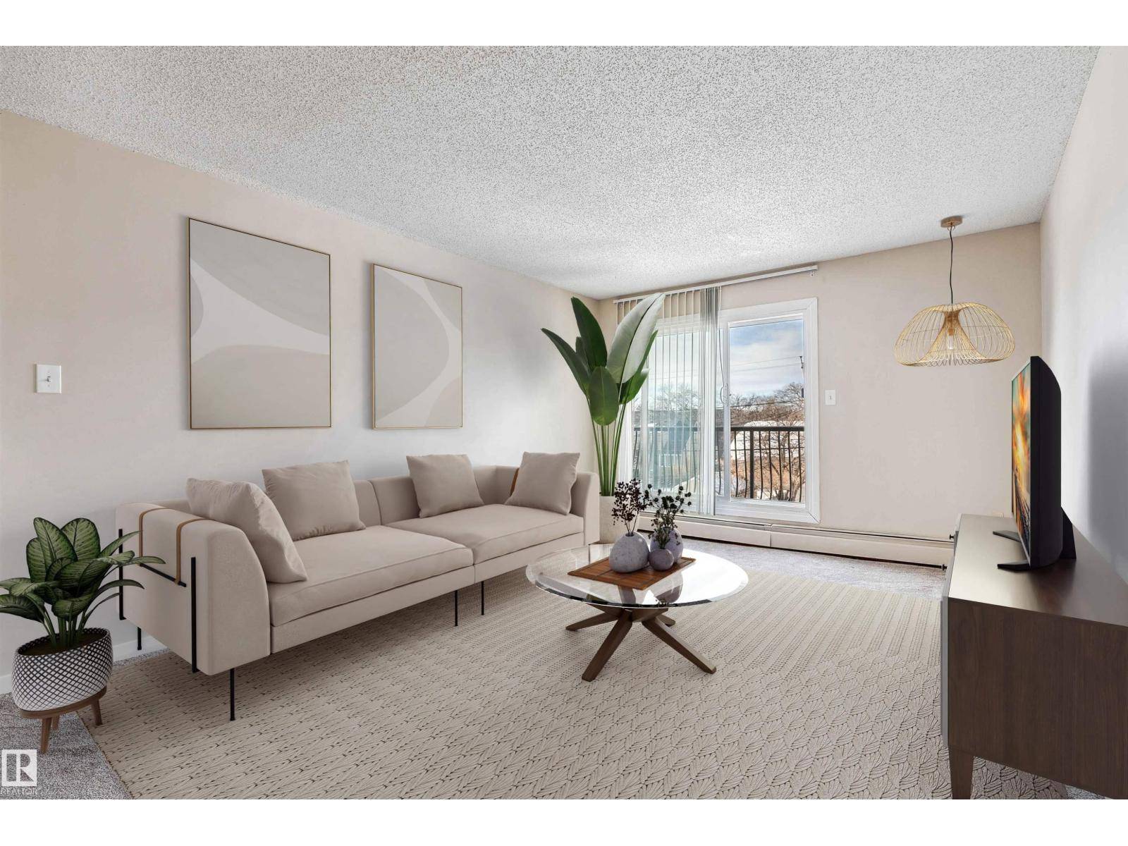 Edmonton, AB T5H3H1,#308 10730 112 ST NW