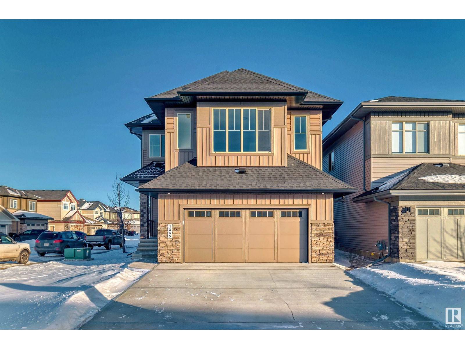 Edmonton, AB T6W0H7,1365 AINSLIE WD SW