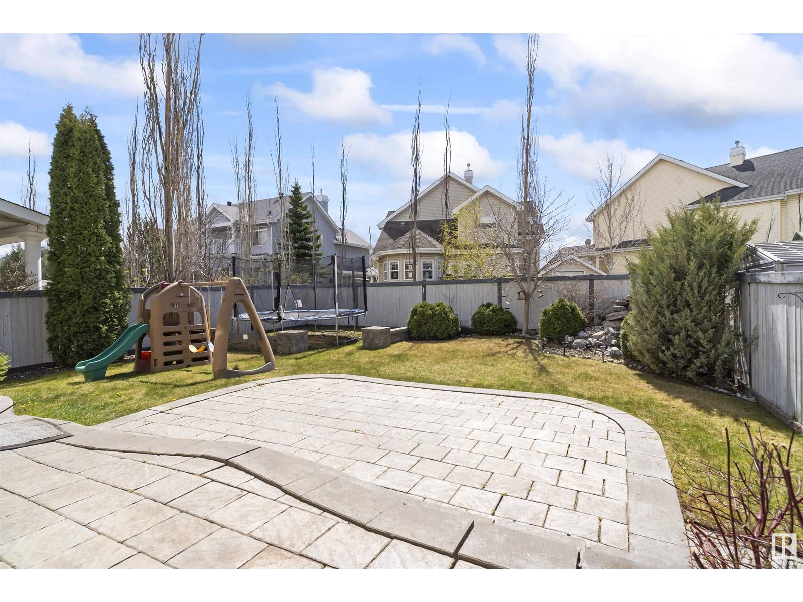 Edmonton, AB T6X1B5,558 STEWART CR SW