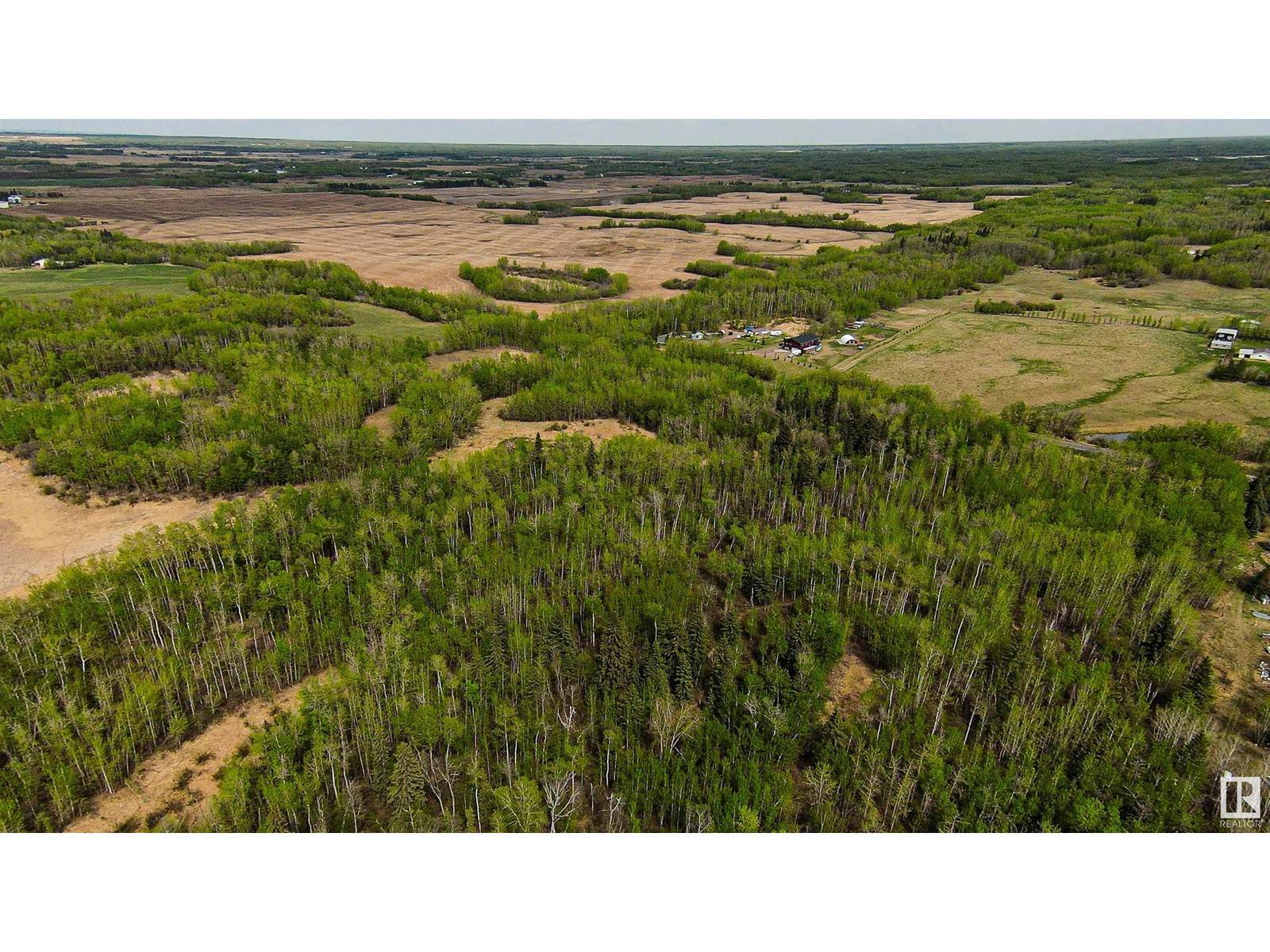 Rural Strathcona County, AB T8G2A3,54076 RGE ROAD 211