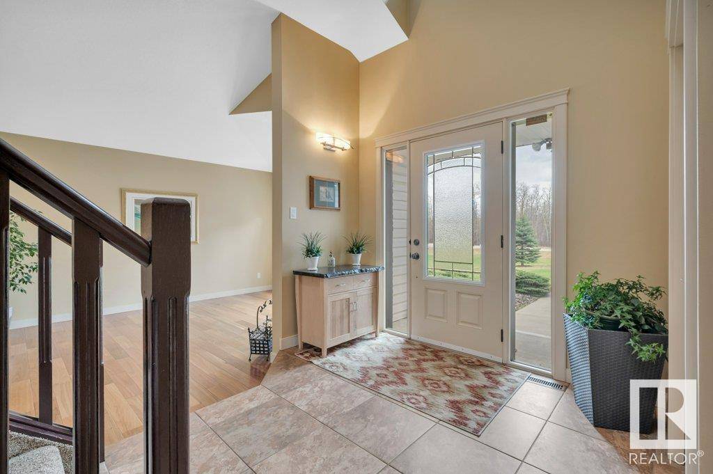 Rural Strathcona County, AB T8C1B4,86 52368 range road 223