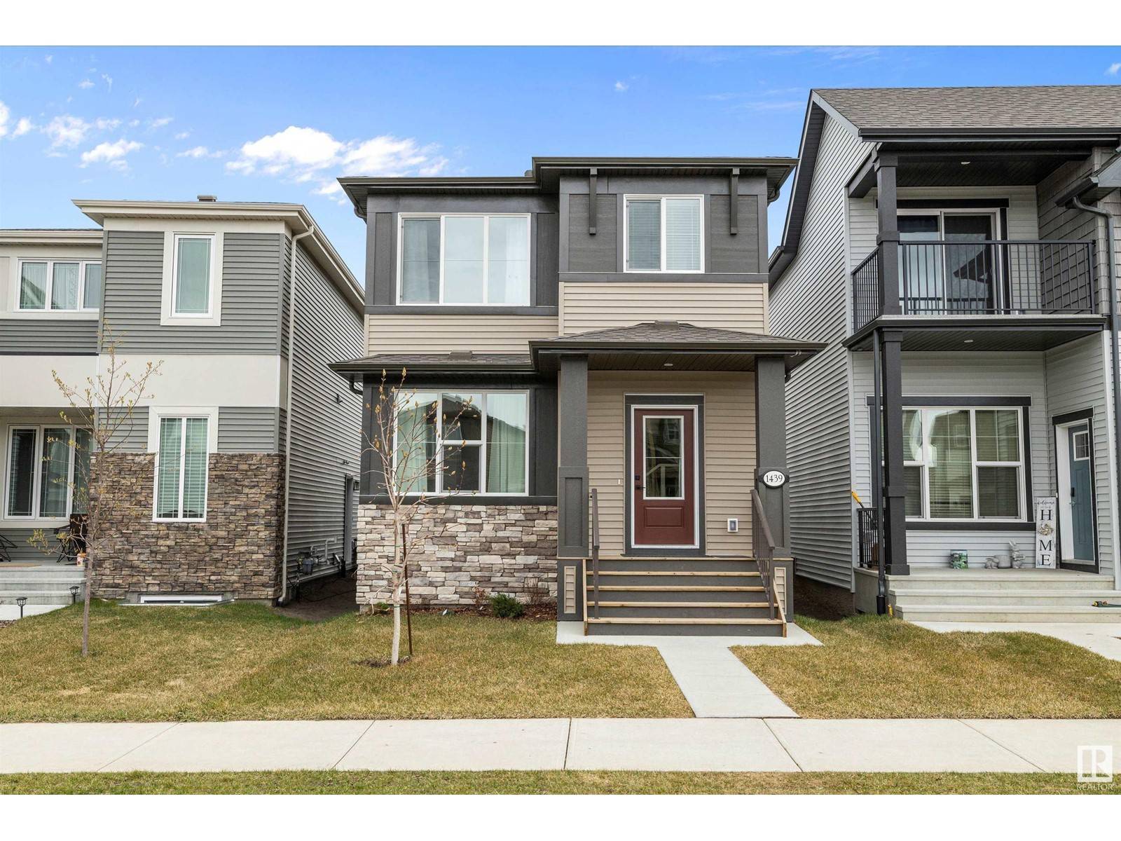 Edmonton, AB T5T0W2,1439 GOODSPEED LN NW
