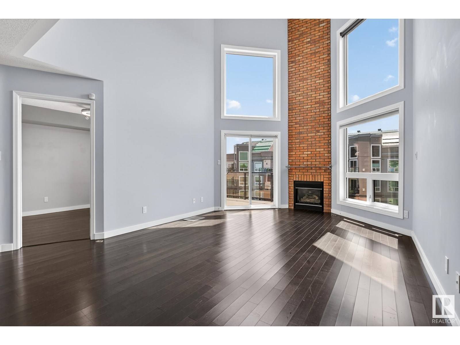 Edmonton, AB T6C4R3,#506 7905 96 ST NW