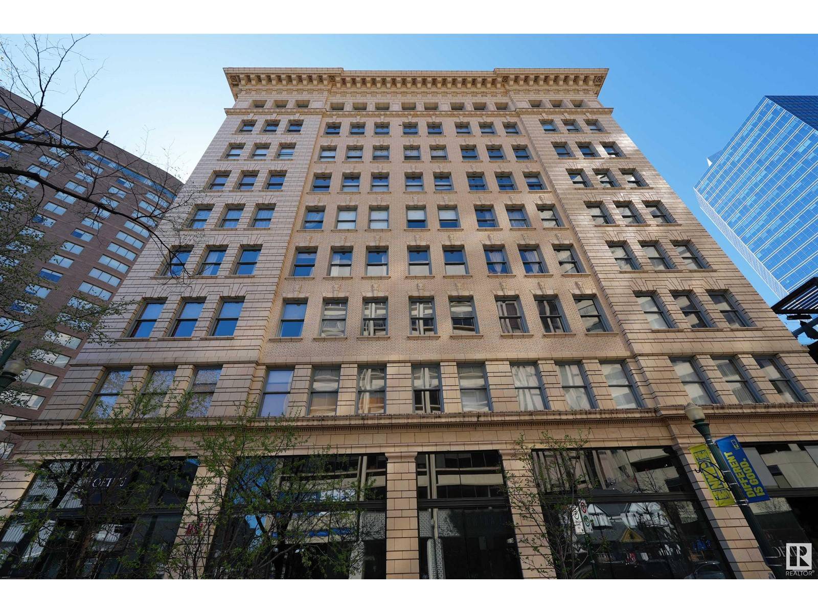 Edmonton, AB T5J0N8,#308 10134 100 ST NW
