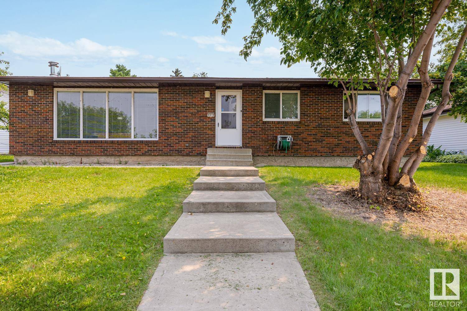 Bonnyville Town, AB T9N1P2,4819 Lakeshore DR