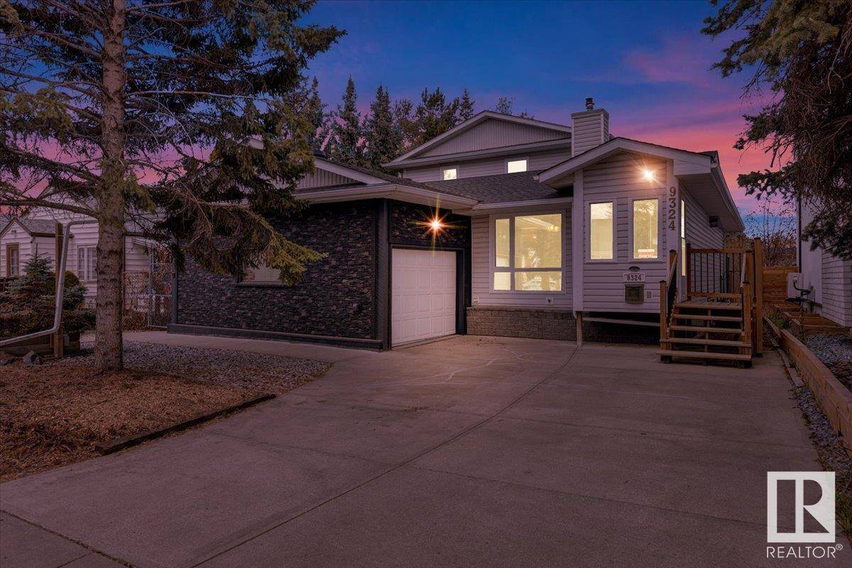 Edmonton, AB T6E1H2,9324 75 AV NW NW