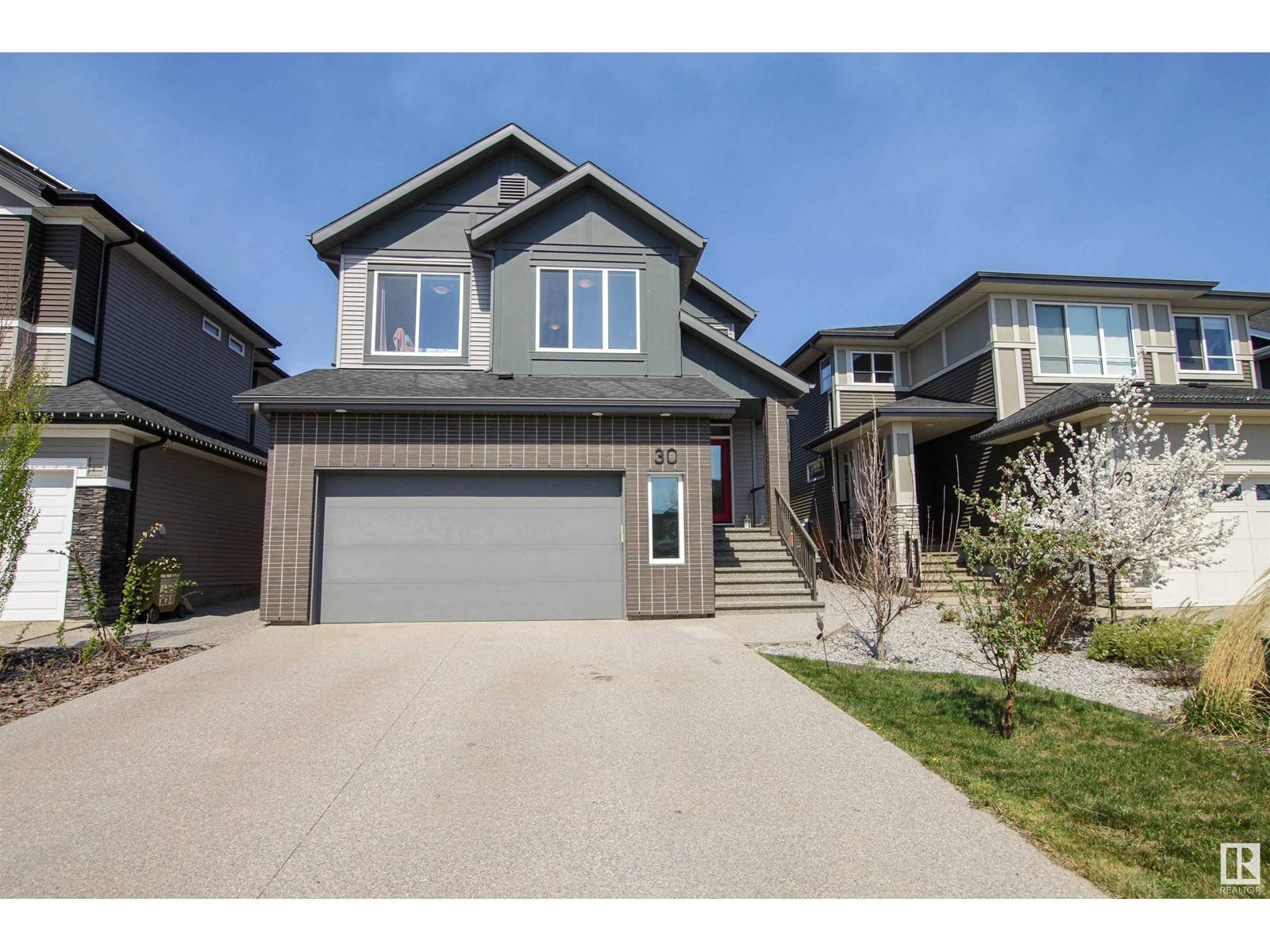 St. Albert, AB T8N7R2,30 LADEROUTE PL