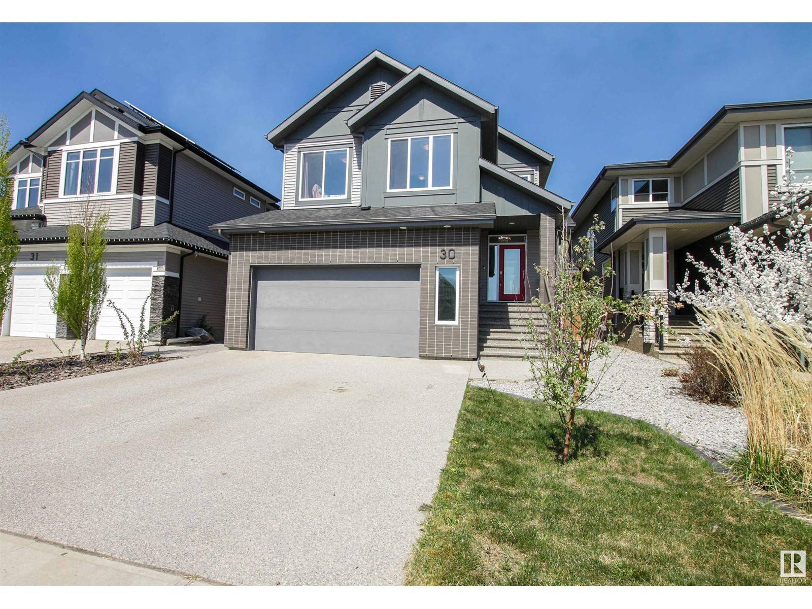 St. Albert, AB T8N7R2,30 LADEROUTE PL
