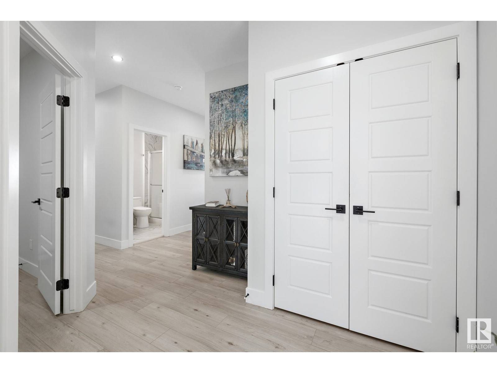 Edmonton, AB T5Z0G6,18204 94 ST NW