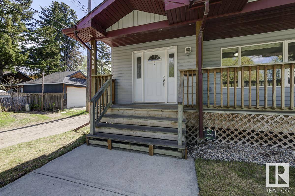 Edmonton, AB T6E2P4,10409 87 AV NW