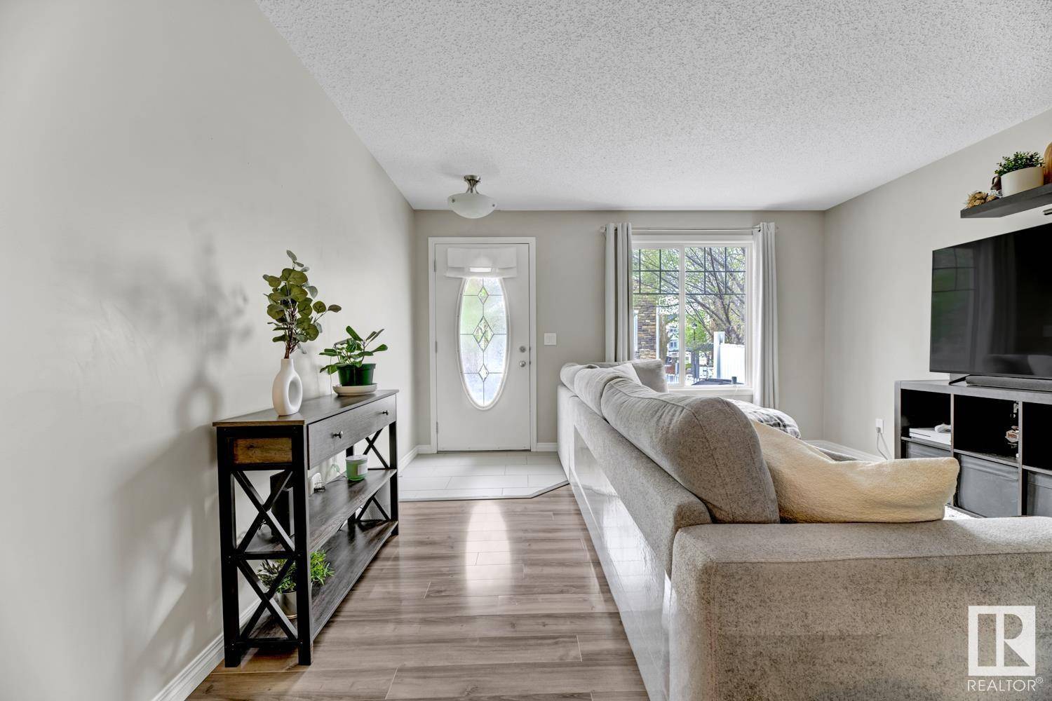 Edmonton, AB T6M0M5,#52 460 HEMINGWAY RD NW