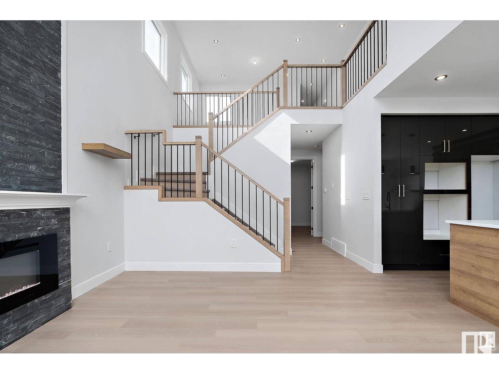 Devon, AB T9G0M7,768 Astoria WY