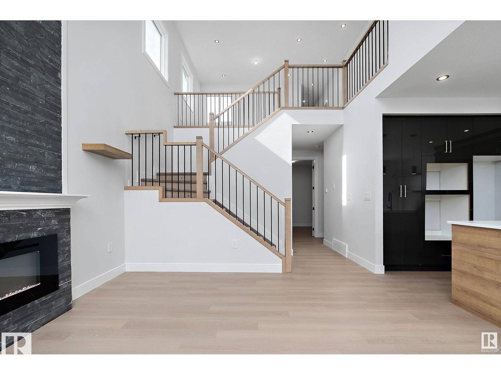 Devon, AB T9G0M7,768 Astoria WY