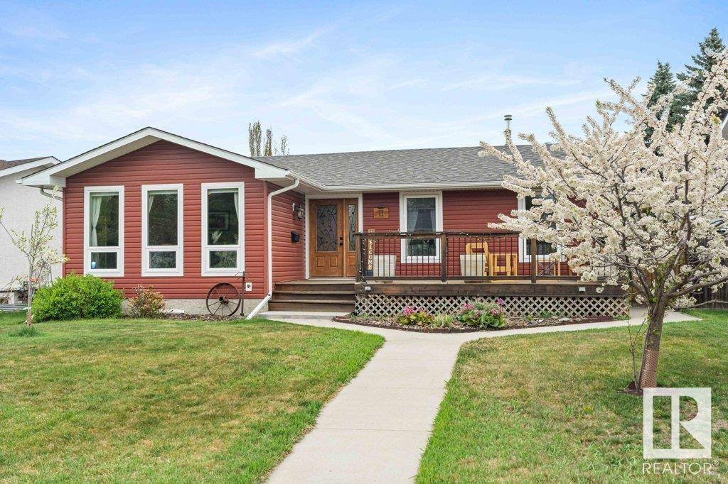 Spruce Grove, AB T7X1H4,11 BROOKWOOD PL