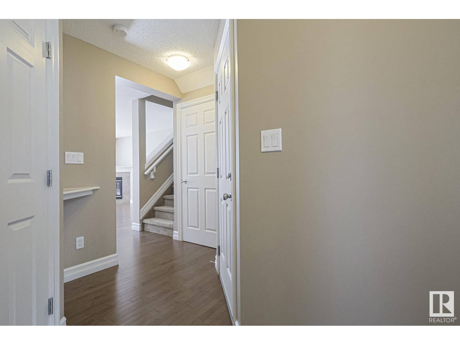 Sherwood Park, AB T8H0T3,#92 219 CHARLOTTE WY