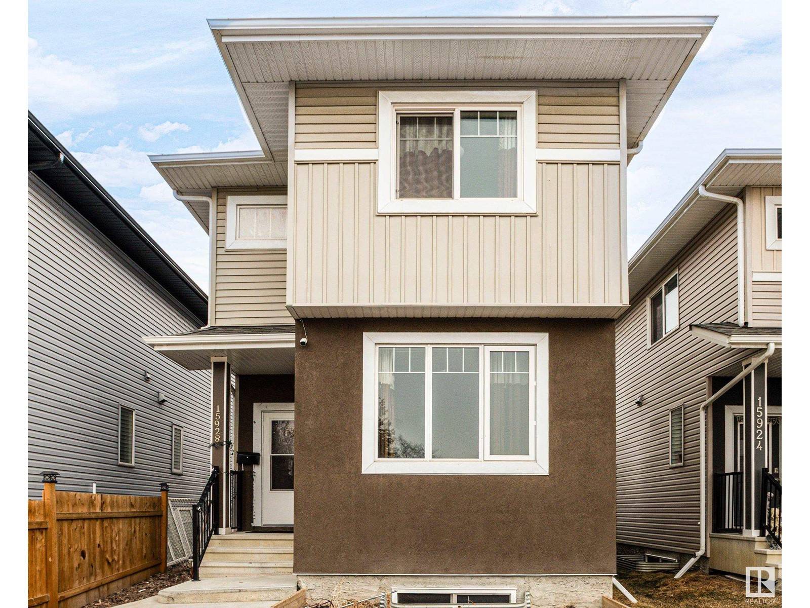 Edmonton, AB T5P0L2,15928 100 AV NW