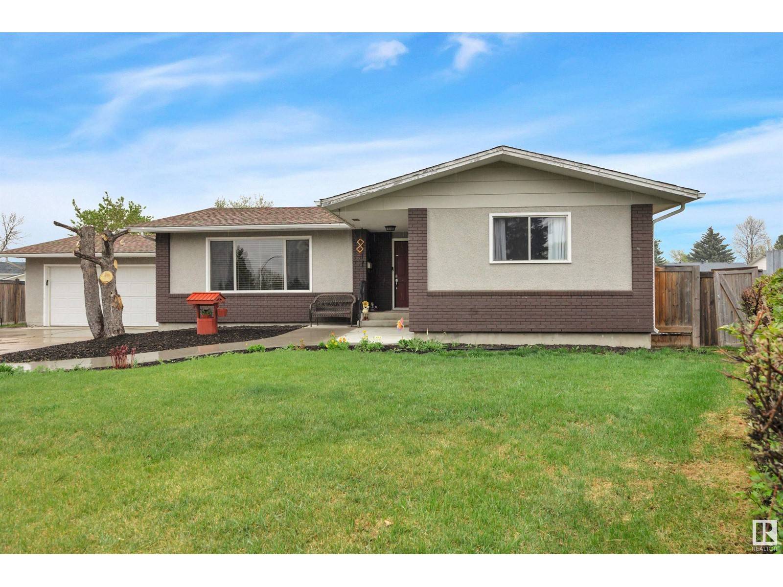Wetaskiwin, AB T9A2C9,127 EVERGREEN CR