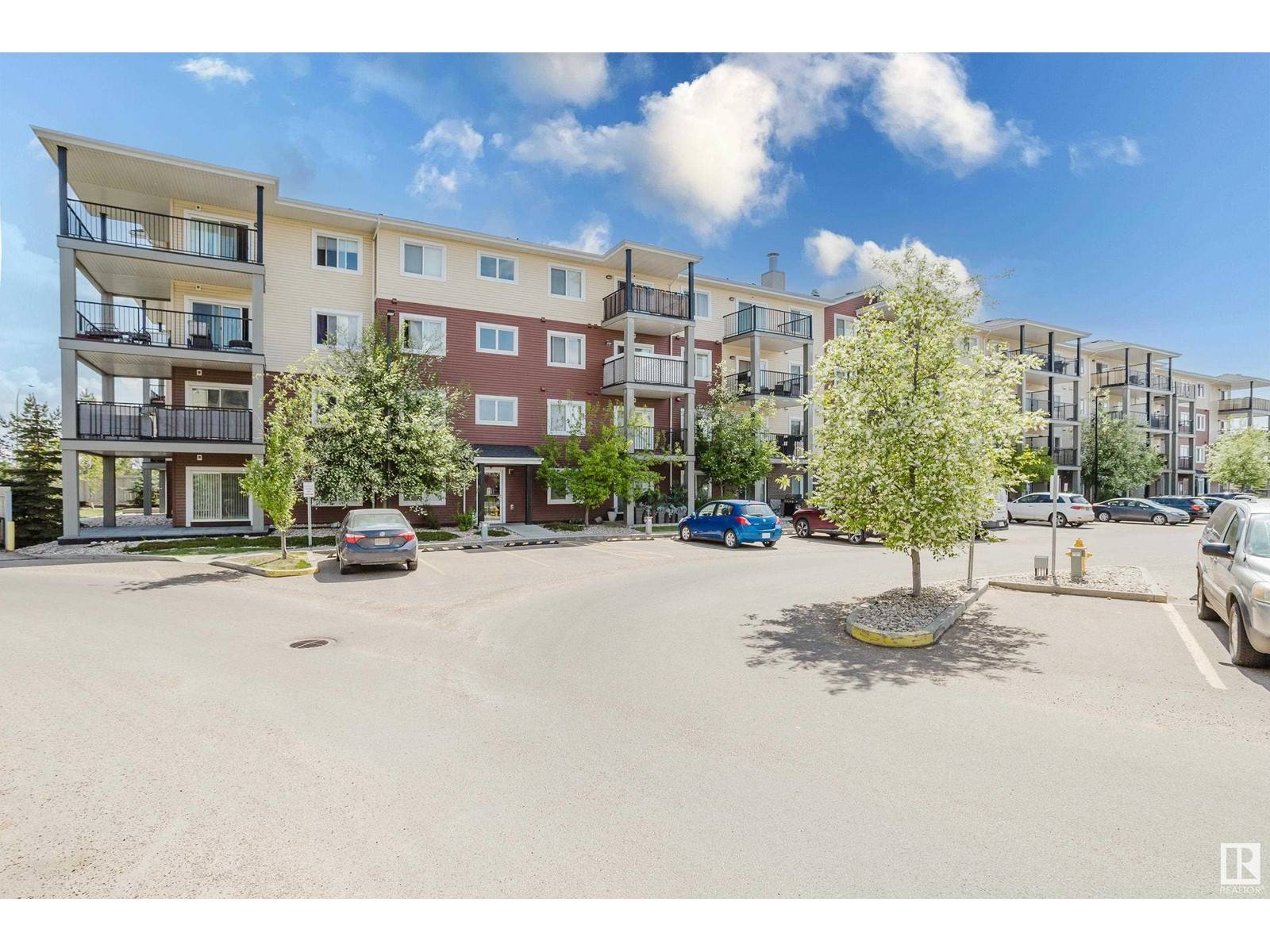 Edmonton, AB T6B3W3,#217 7711 71 ST NW