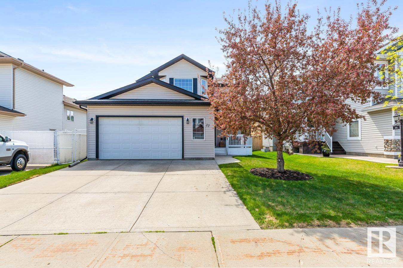 Spruce Grove, AB T7X4M2,27 DEER PARK BV