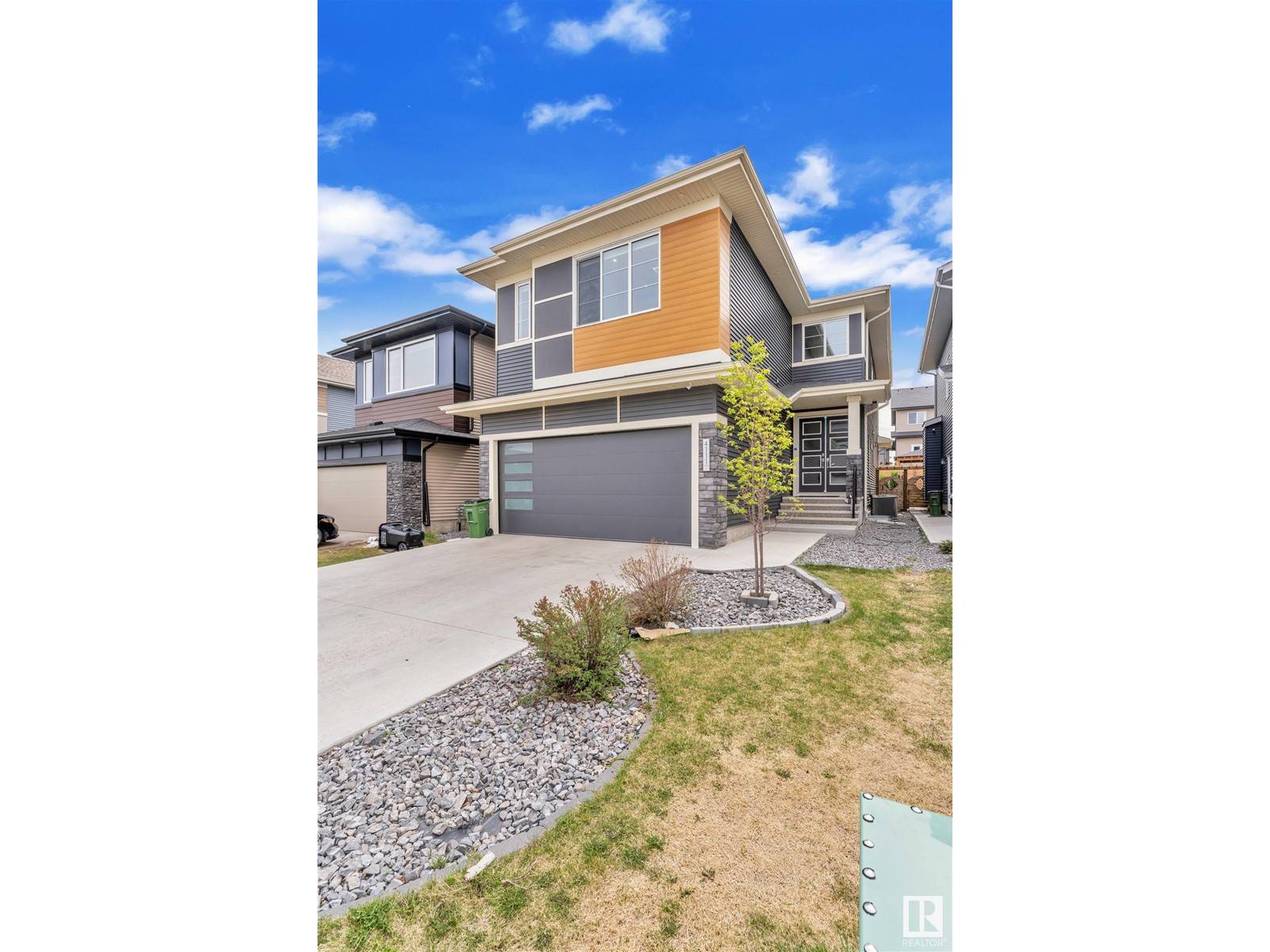 Edmonton, AB T6X2L7,4111 5 ave sw SW
