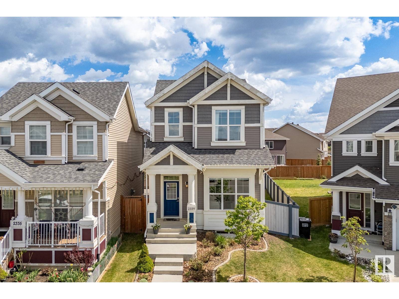 Edmonton, AB T6X2G1,2339 84 ST SW