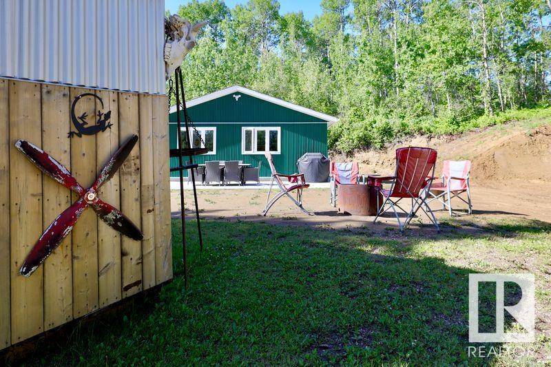 Rural Wetaskiwin County, AB T0C2C0,101 Glenhaven CR