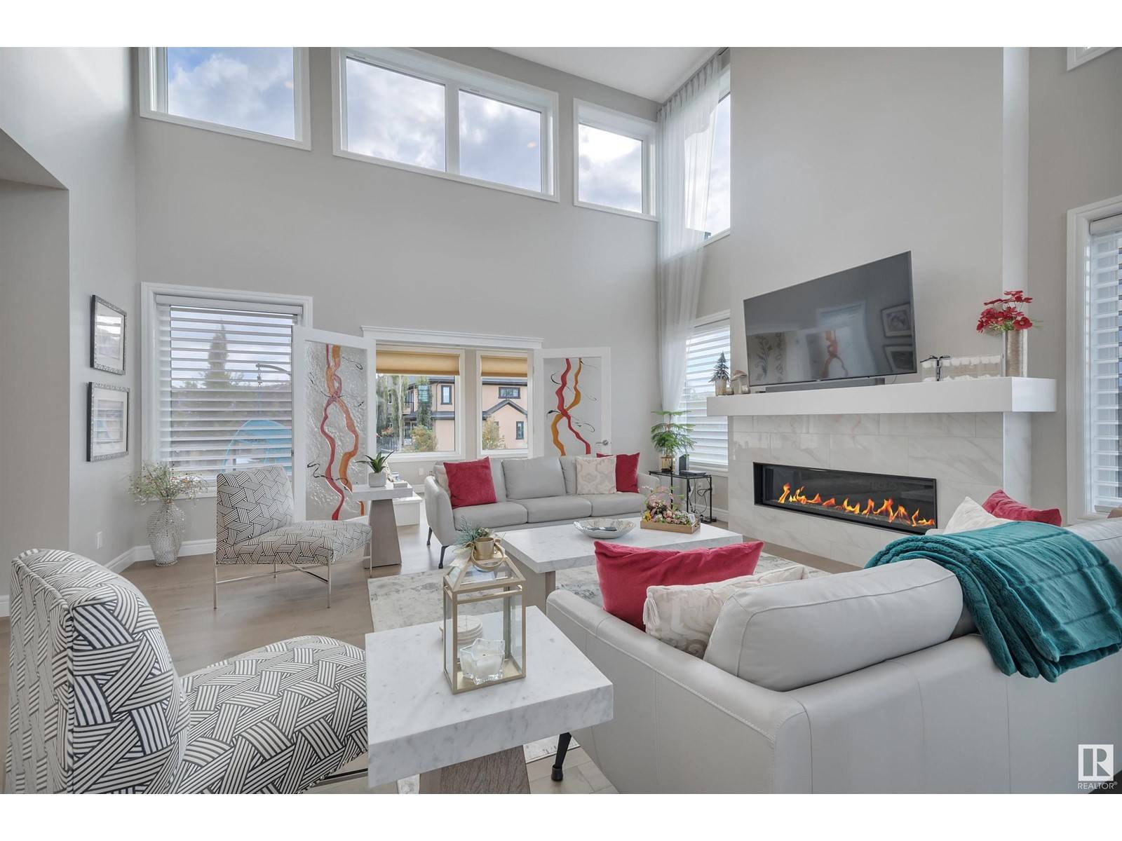 Edmonton, AB T6W2B9,4745 WOOLSEY CM NW