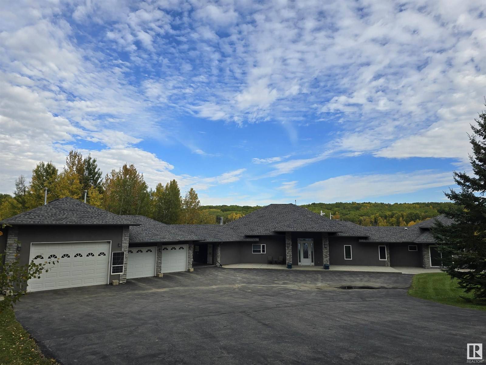 Rural Parkland County, AB T7Y3H0,53417 RGE RD 15