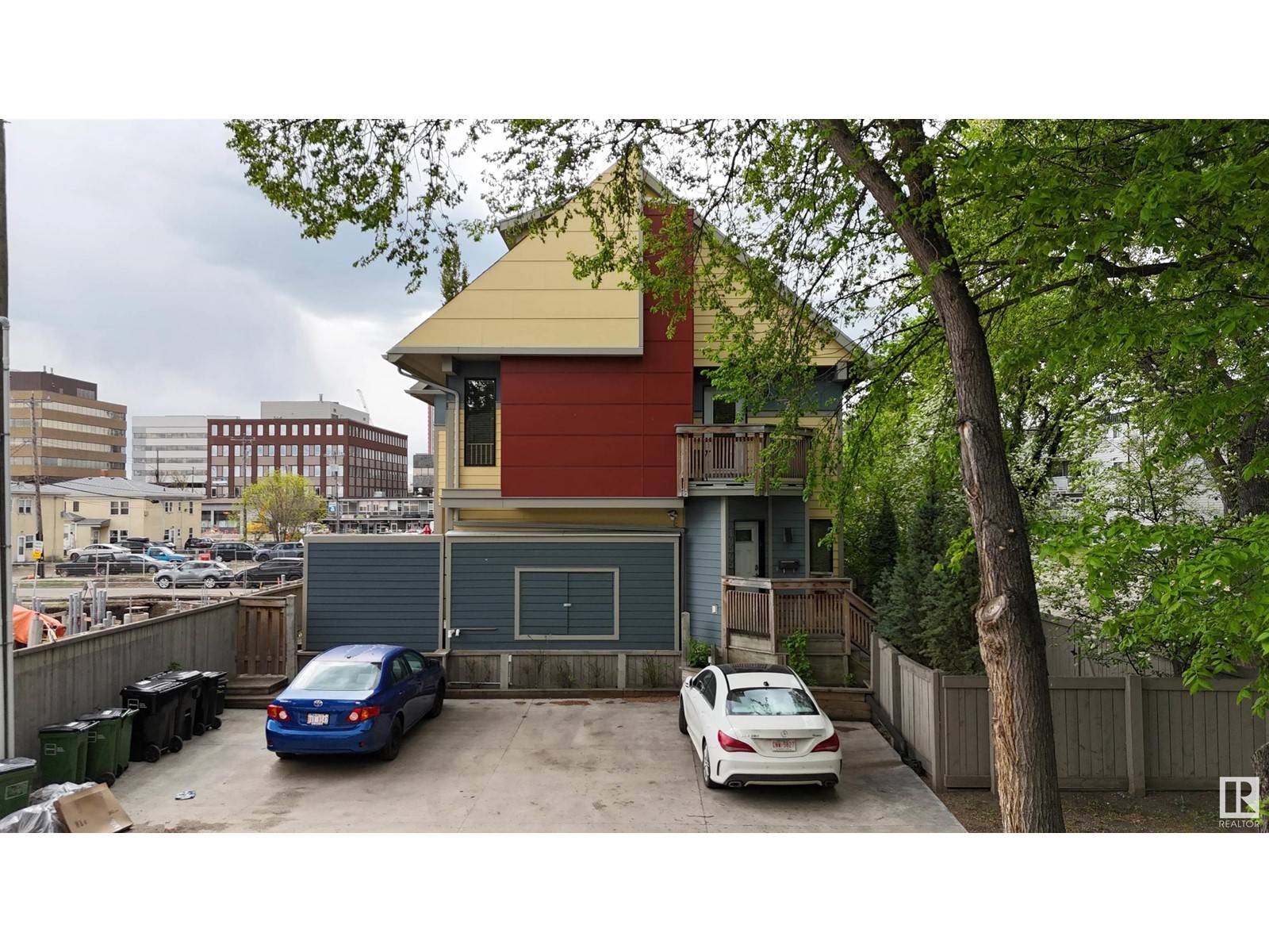 Edmonton, AB T5N0Y6,12430 105 AV NW
