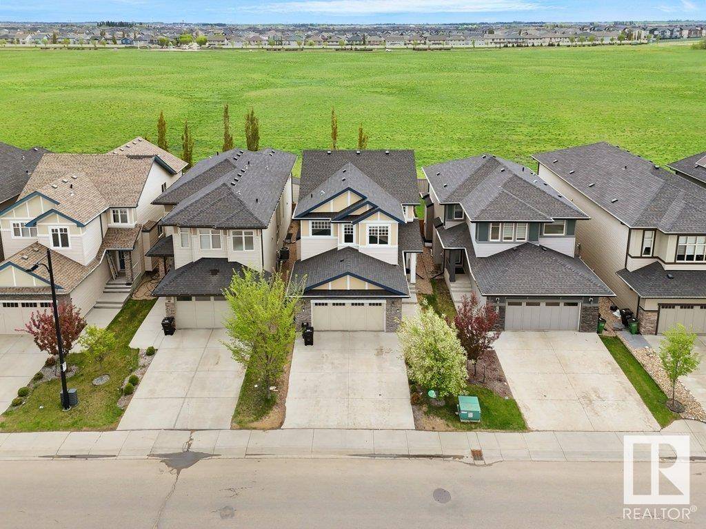 Edmonton, AB T6W2K3,3673 ALLAN DR SW