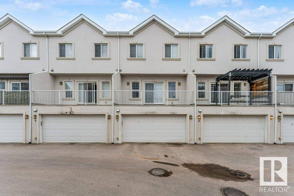 Edmonton, AB T6W2N6,#7 723 172 ST SW