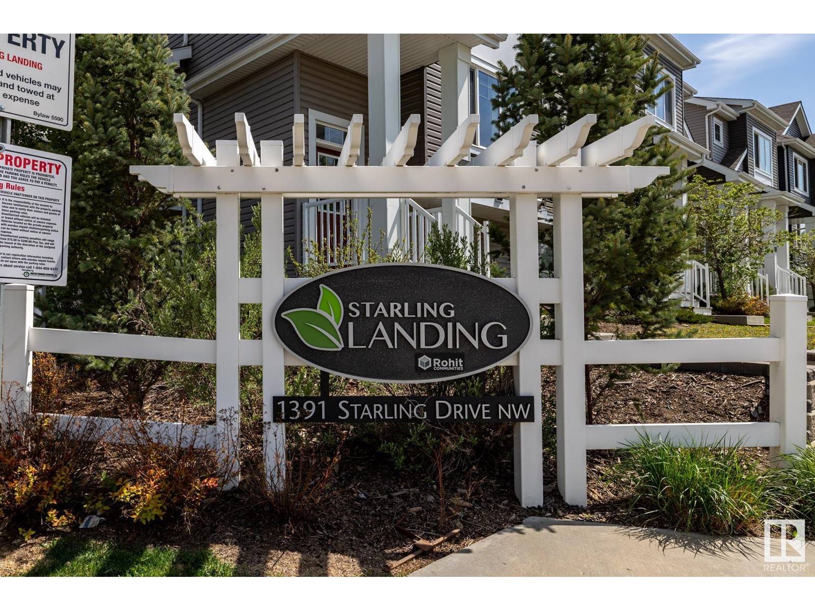 Edmonton, AB T5S0L3,#8 1391 STARLING DR NW