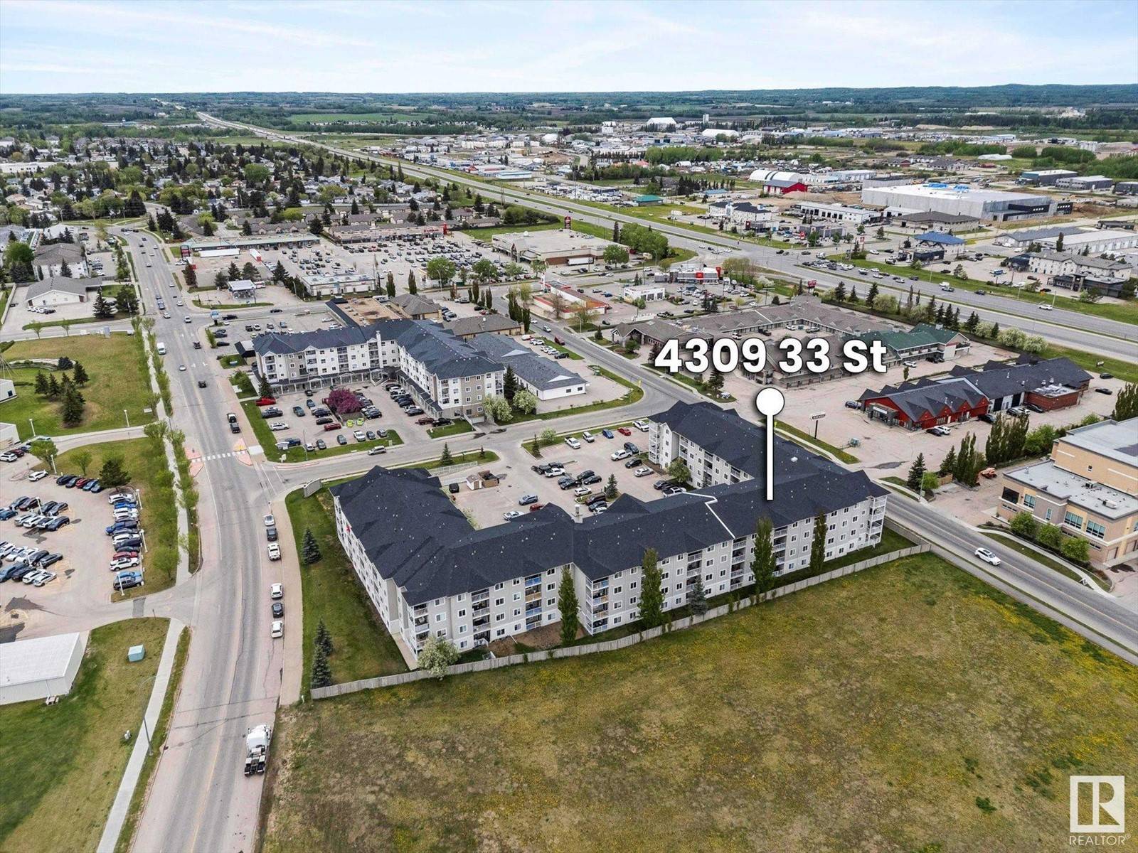 Stony Plain, AB T7Z0C4,#201 4309 33 ST