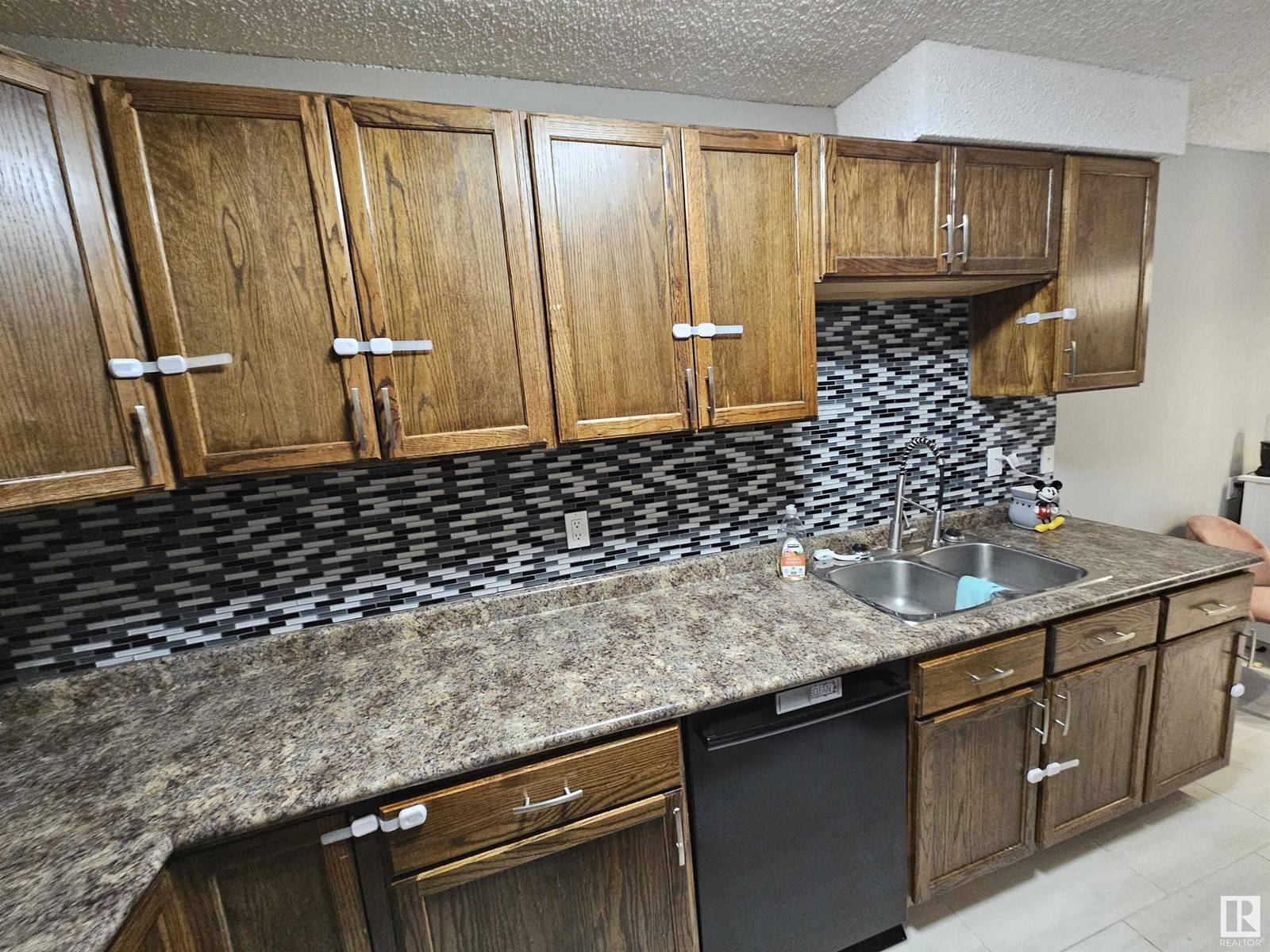 St. Albert, AB T8N3M6,#105 53 AKINS DR