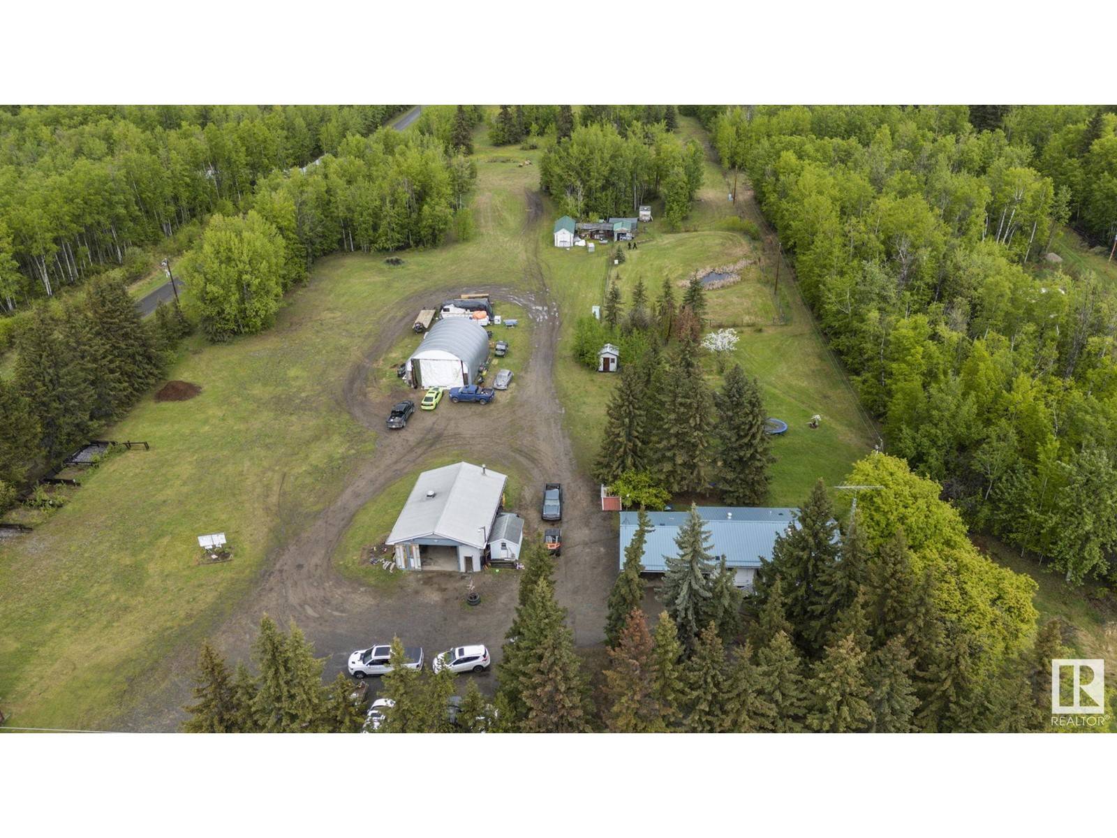 Rural Parkland County, AB T0E0W0,5432 HIGHWAY 16 (HWY)