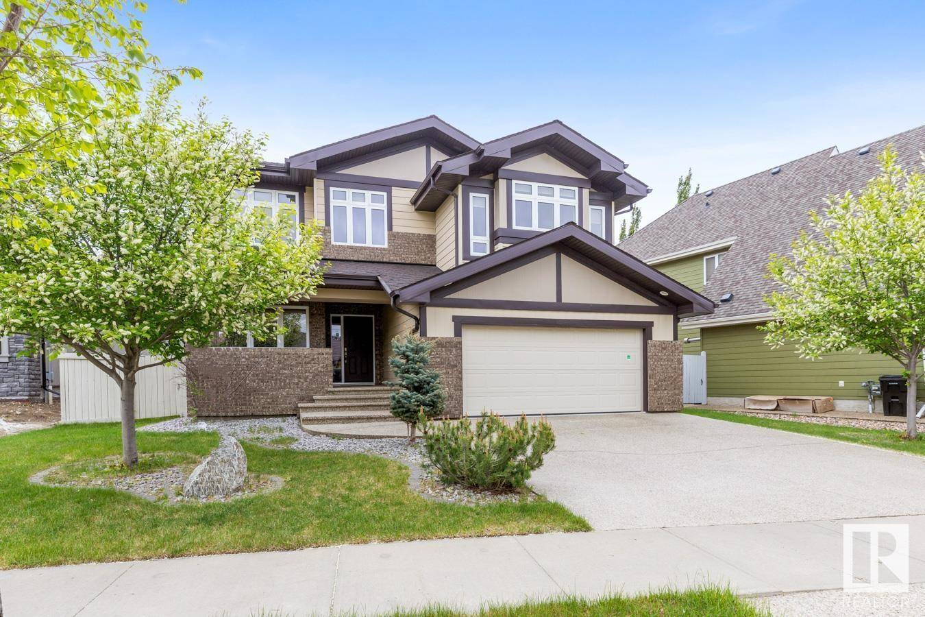 Edmonton, AB T6M0L2,2043 CAMERON RAVINE WY NW