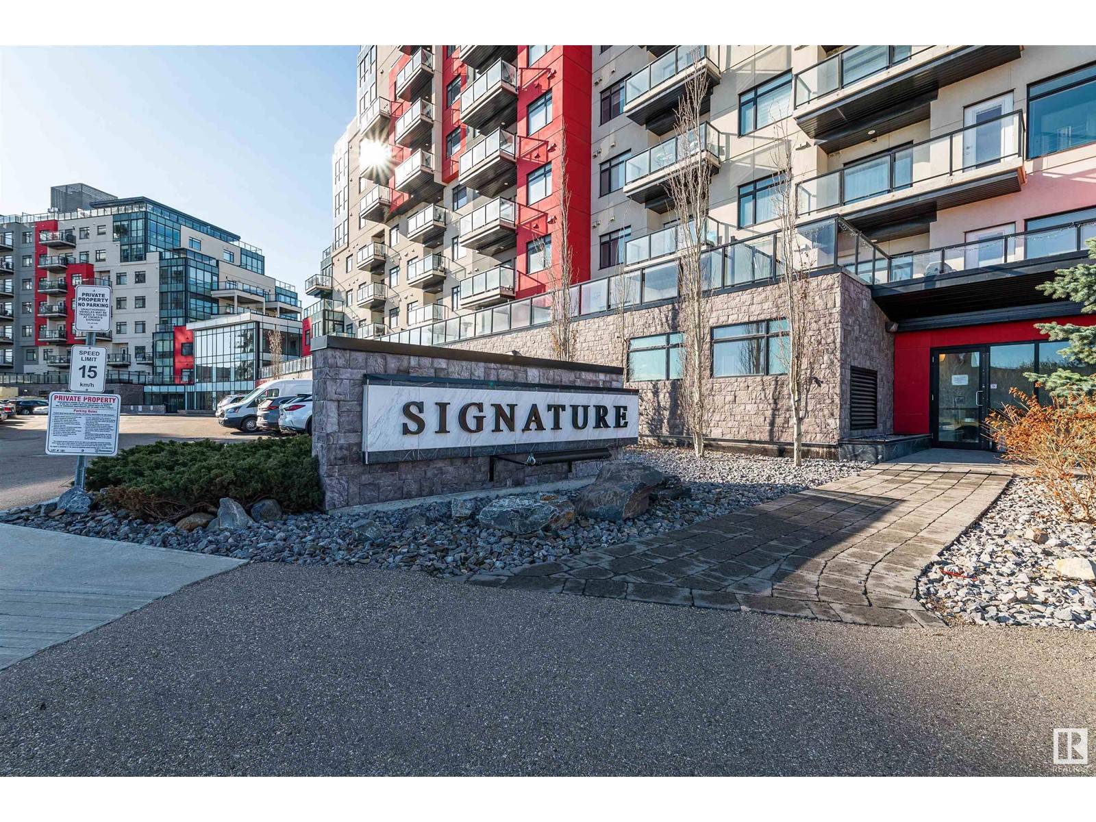 Edmonton, AB T6W2K4,#813 5151 WINDERMERE BV SW
