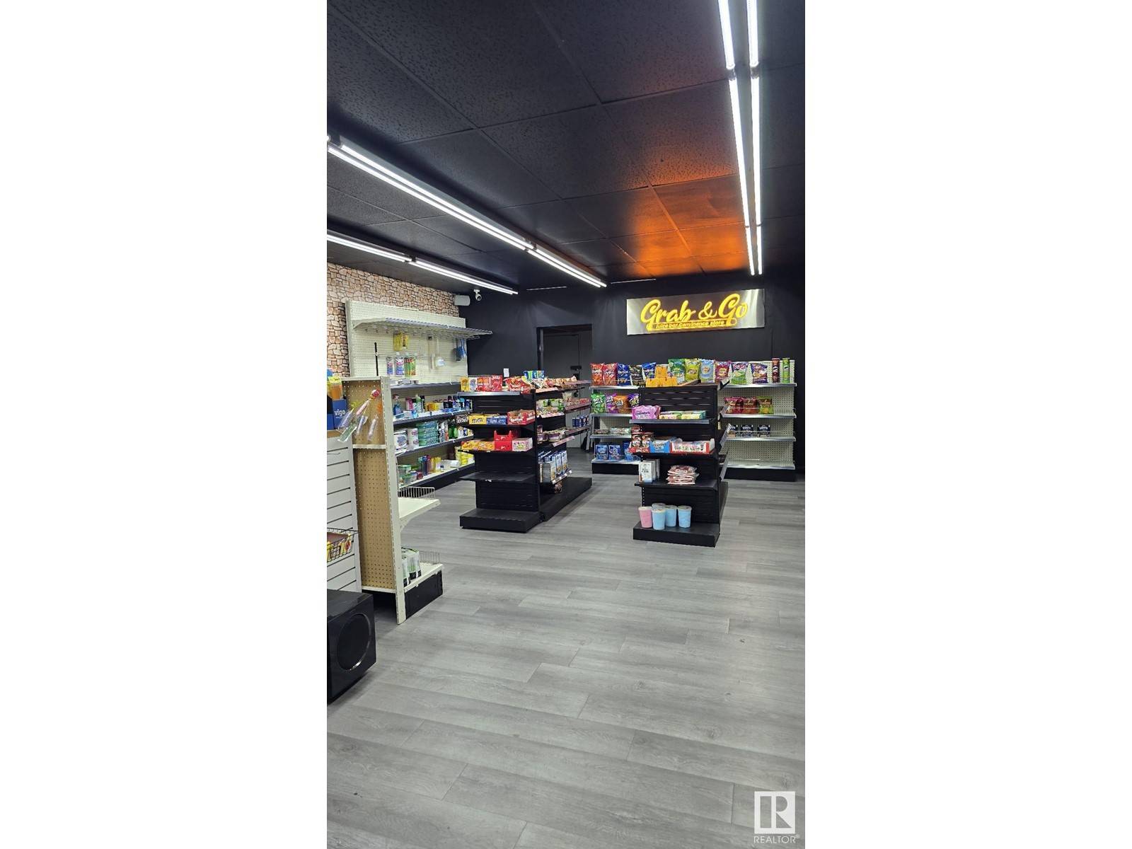 Edmonton, AB T5K0P4,11204 102 AV NW NW