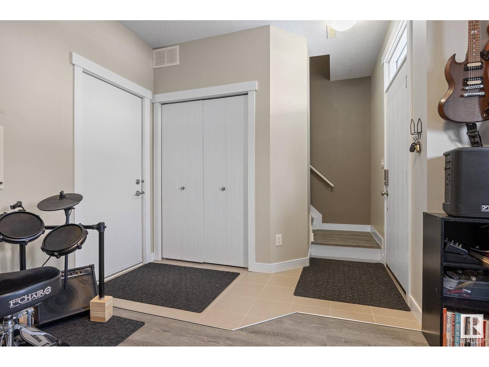 St. Albert, AB T8N7R8,#15 150 EVERITT DR