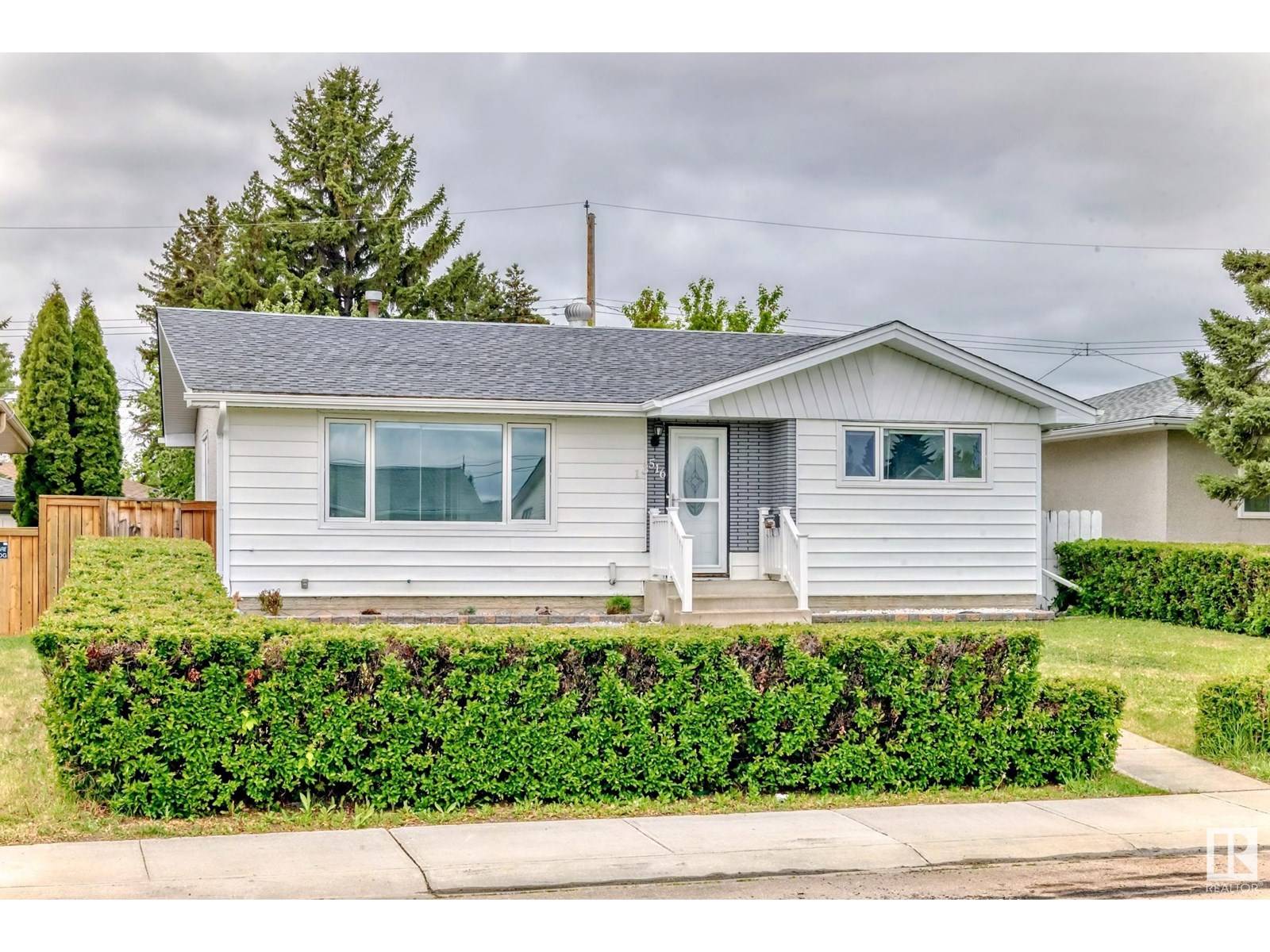 Edmonton, AB T5E5A4,13516 112 ST NW