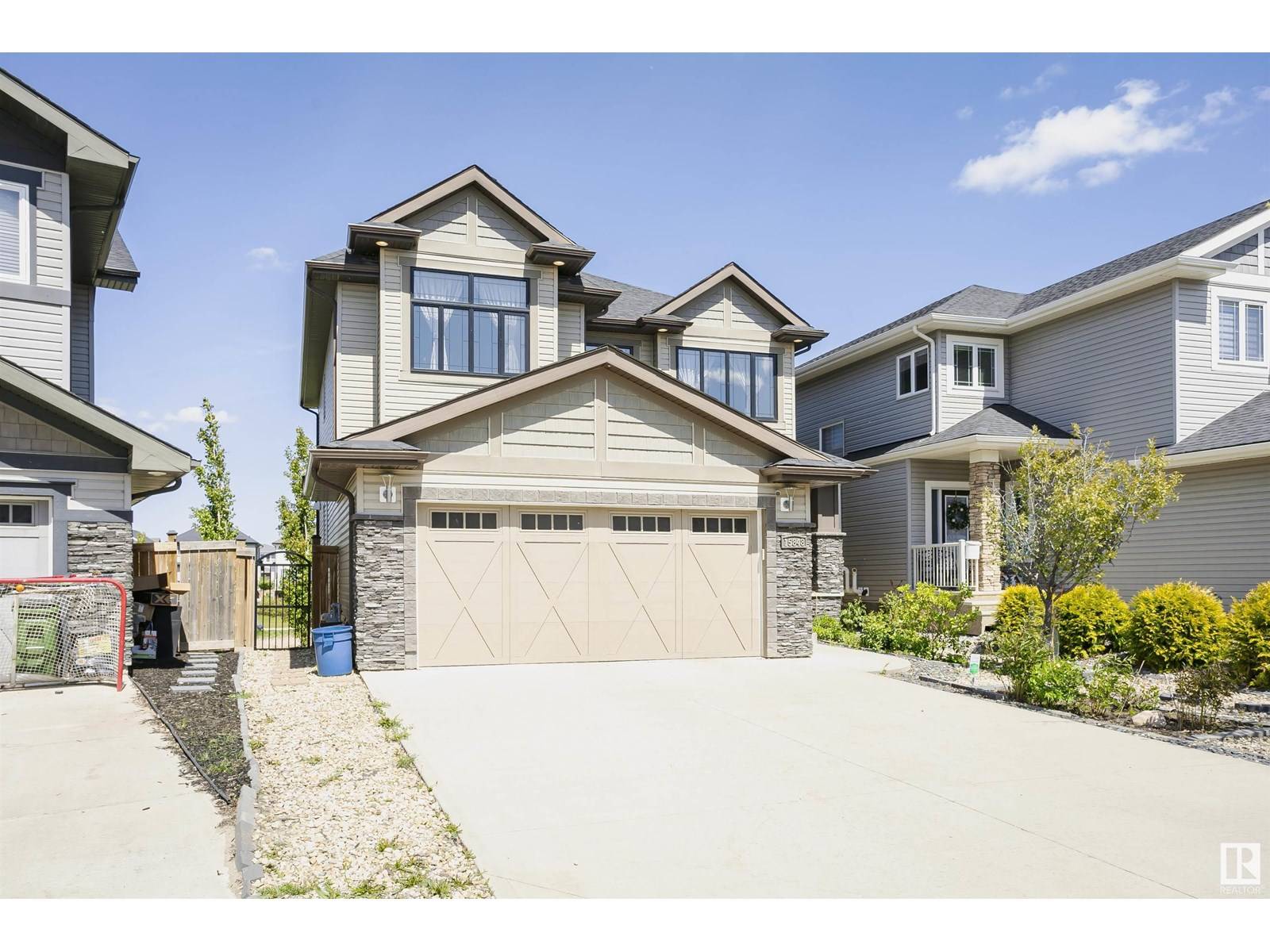 Edmonton, AB T6W2N5,15848 13 AV SW