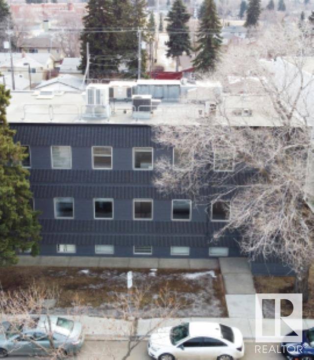 Edmonton, AB T5G0Y5,10305 PRINCESS ELIZABETH AV NW