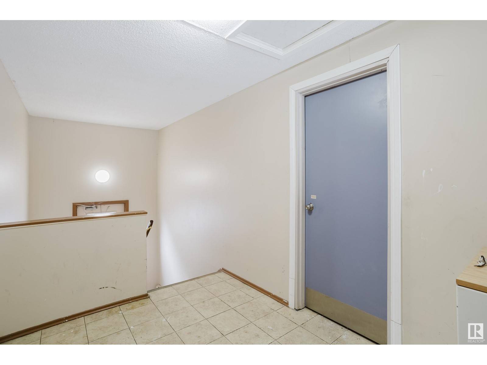 Wetaskiwin, AB T9A1C3,4501 47 ST