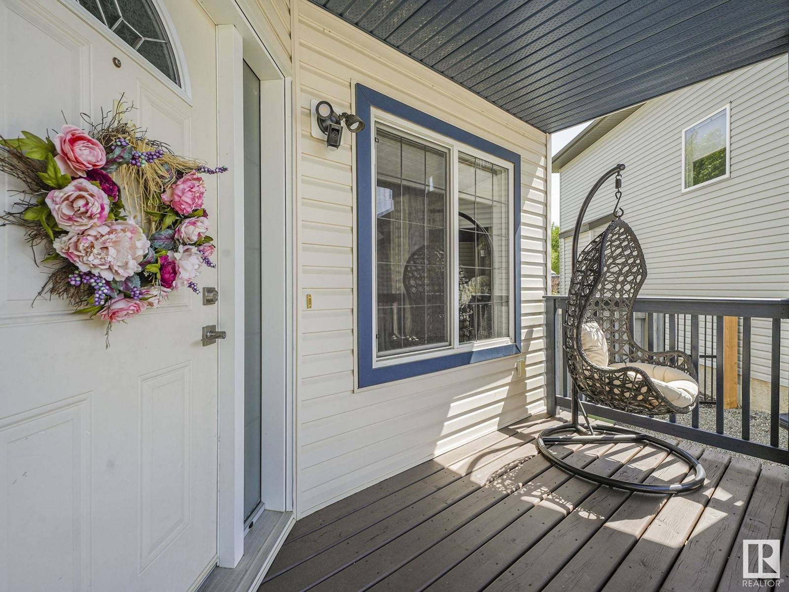 Edmonton, AB T6M0G4,4511 211 ST NW