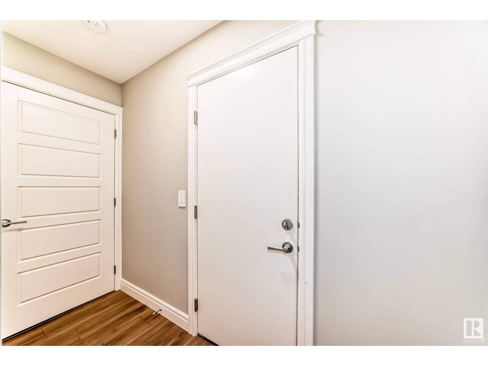 Edmonton, AB T6W4V1,7822 KORULUK LINK LI SW