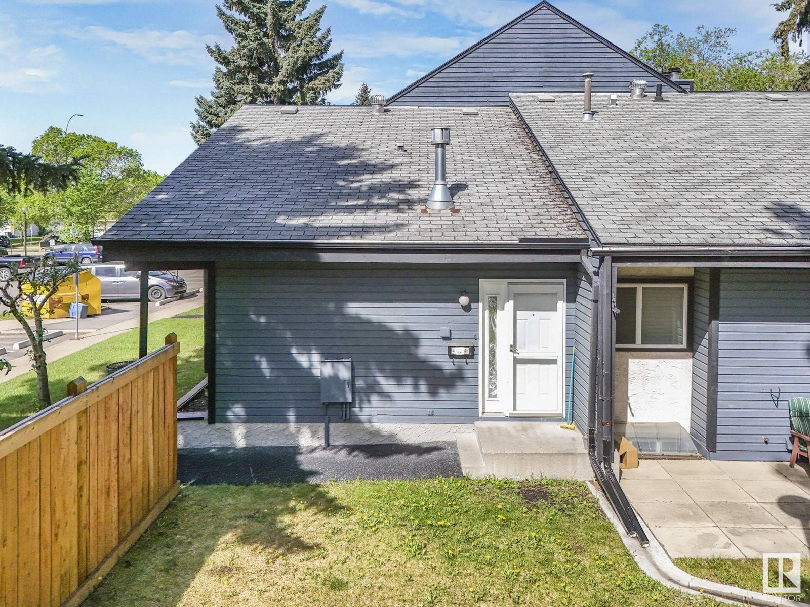 St. Albert, AB T8N5G7,#106 81 GRANDIN RD