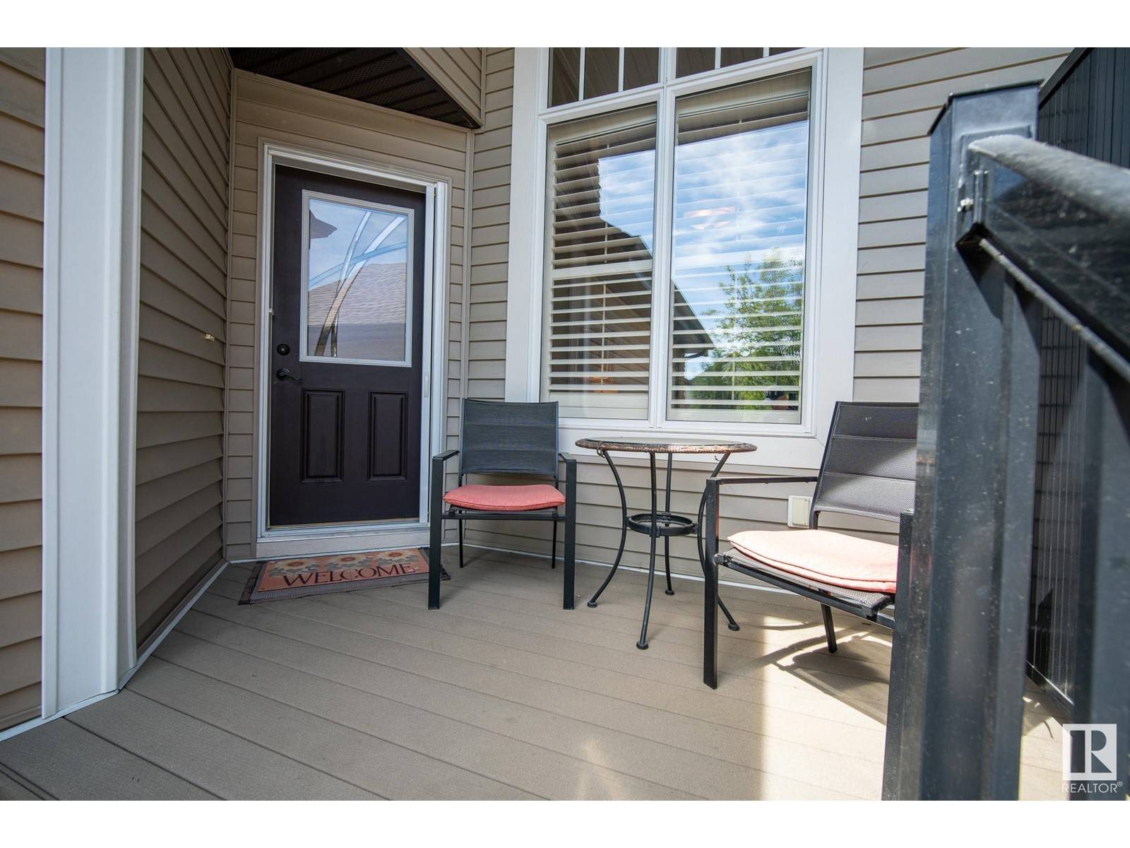 Edmonton, AB T6W0K6,918 ARMITAGE CO SW