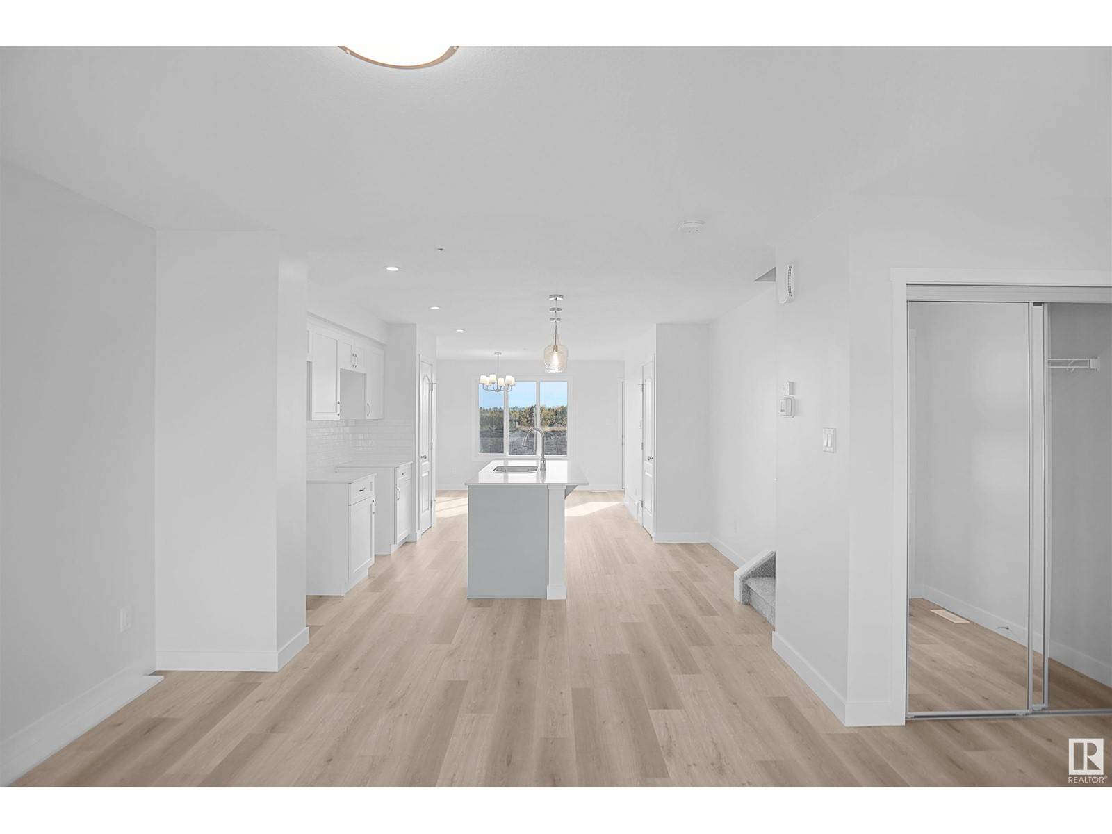 Edmonton, AB T6W4J9,4517 Kinsella LI SW